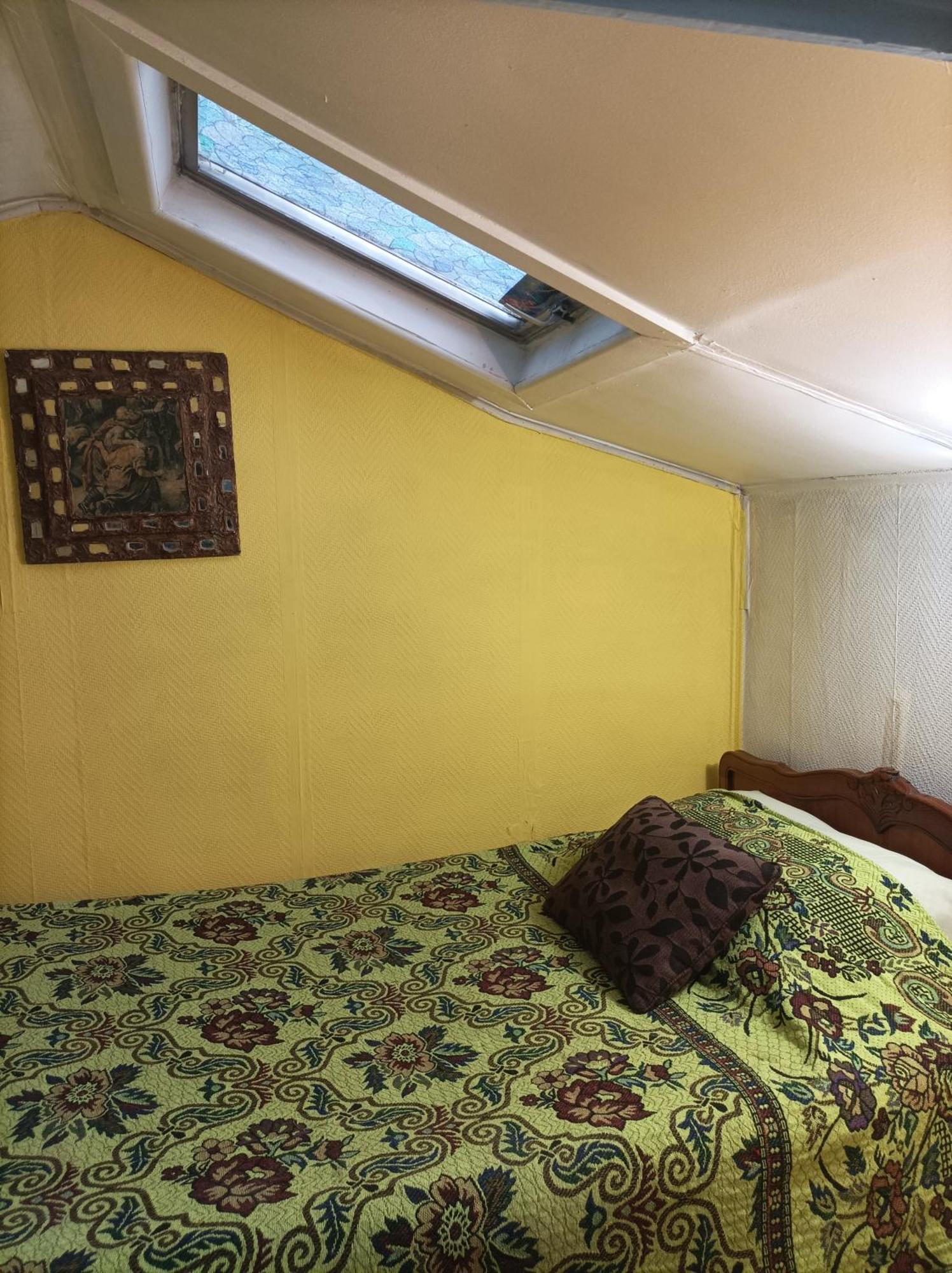 Alojamiento Familiar Rey Bed & Breakfast ปุนตาอาเรนาส ภายนอก รูปภาพ