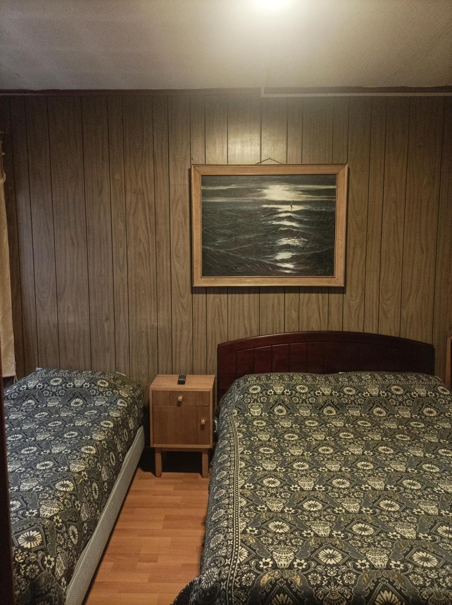 Alojamiento Familiar Rey Bed & Breakfast ปุนตาอาเรนาส ภายนอก รูปภาพ