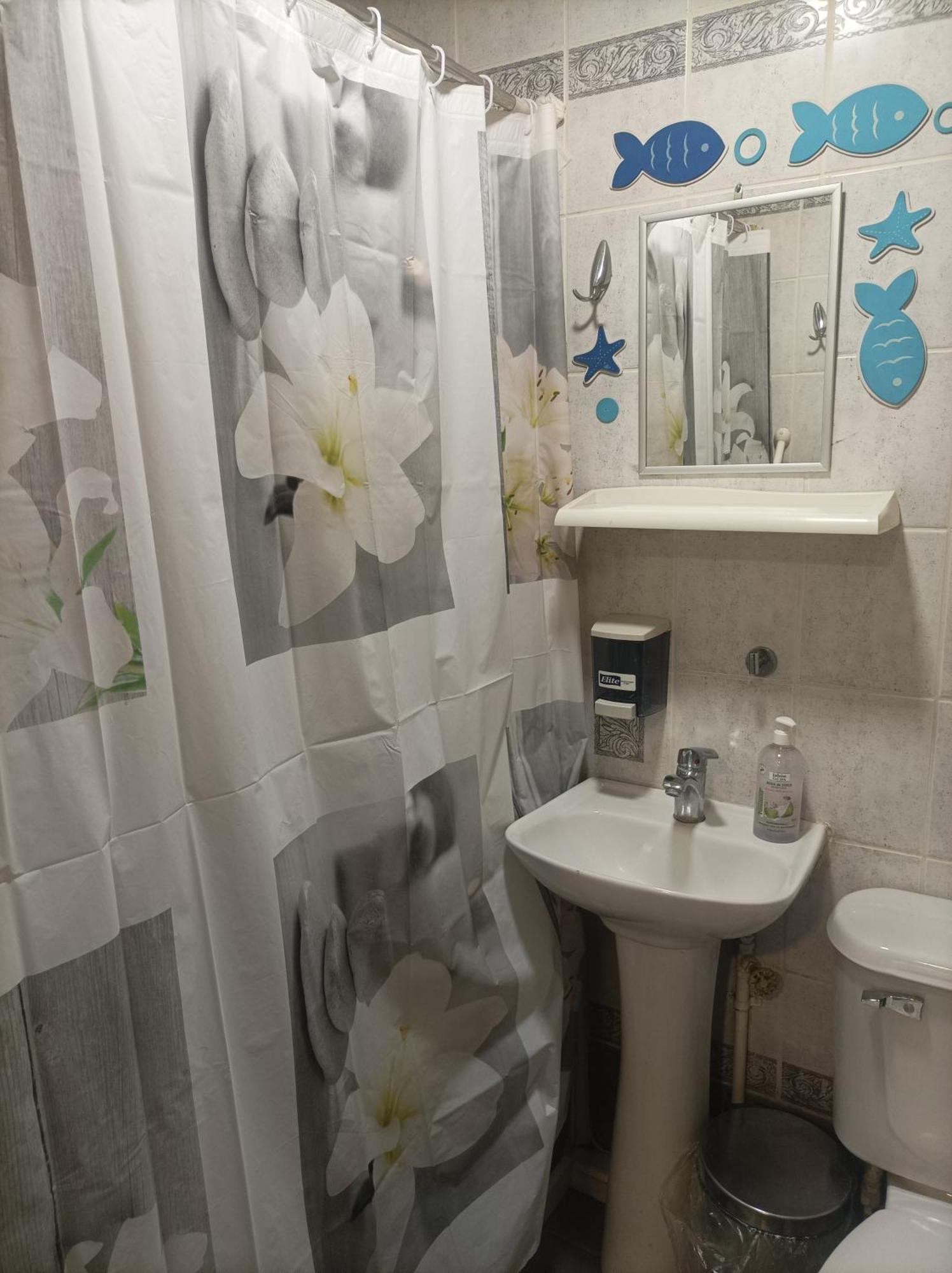 Alojamiento Familiar Rey Bed & Breakfast ปุนตาอาเรนาส ภายนอก รูปภาพ